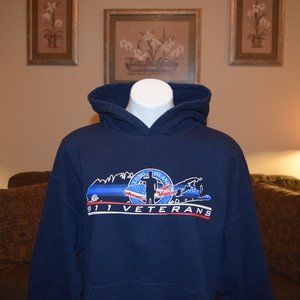 🌸 Gildan 911 Veterans Sweatshirt